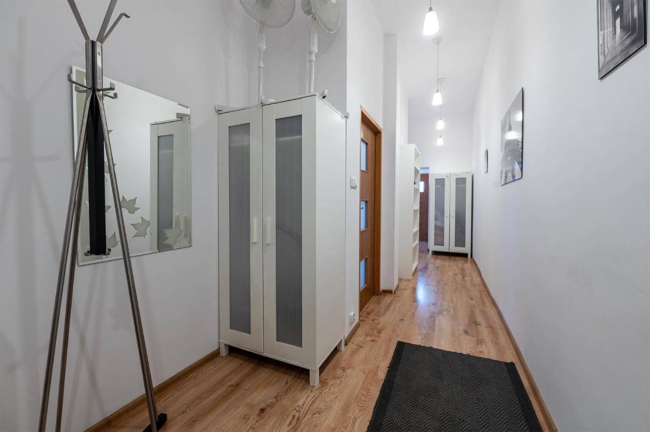 Essence Of Lodz-145M!Central-Secured-Comfy18Ppl!&Freeparking Exteriör bild